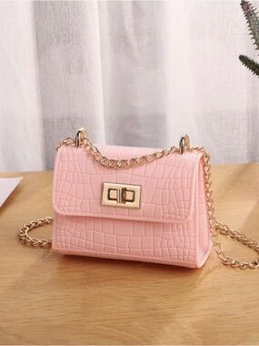 Pink Croc-Embossed Chain Shoulder Bag